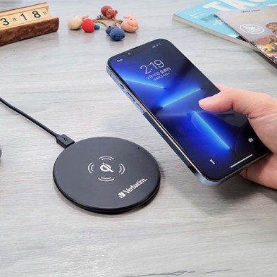 Verbatim Qi 10W Wireless Charging Pad